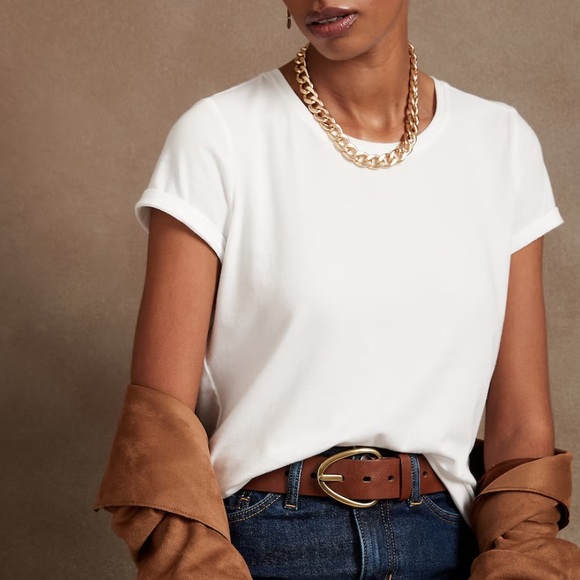 Banana Republic Tops - Banana Republic Basic Tee, size small, white